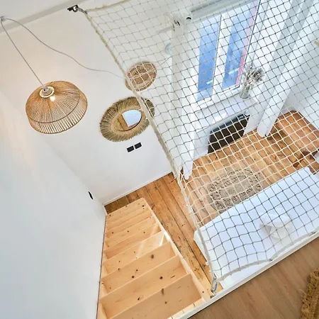 Two Bedroom House With Courtyard, Quiet Penzion